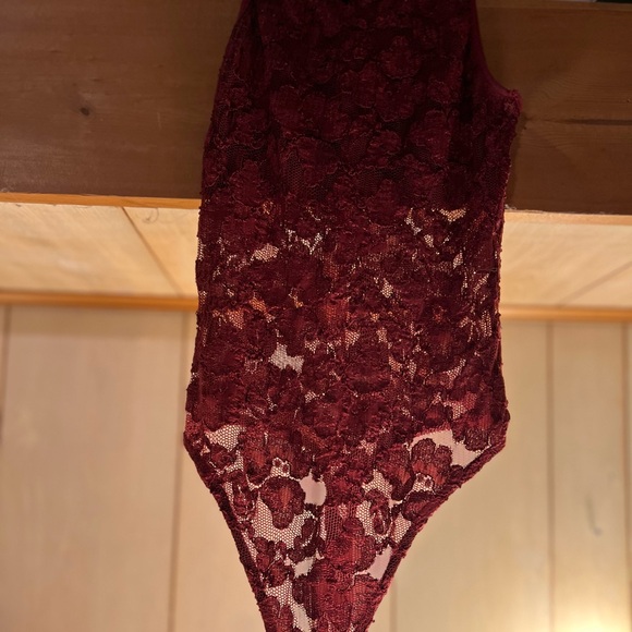 BISOU BISOU - Picture 2 of 8